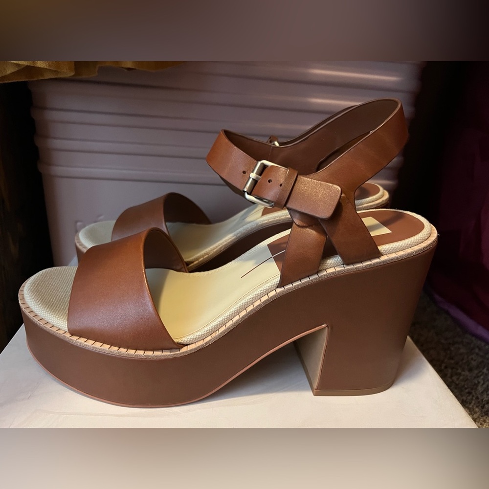 WOMEN’S SIZE 11 Dolc Vita Elly Heels